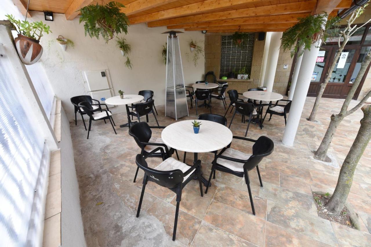 Hotel Rural El Castillo Larraga ภายนอก รูปภาพ