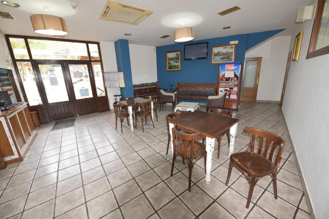 Hotel Rural El Castillo Larraga ภายนอก รูปภาพ